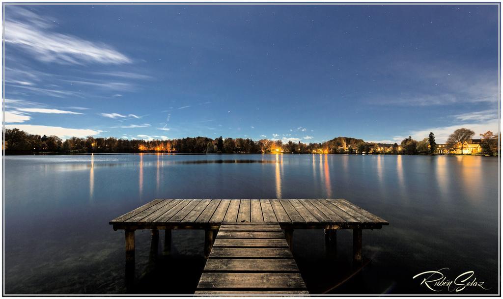 Sopherl Am See - Fruehstueck Auf Der Seeterrasse, Sehr Ruhig Und Wunderschoen Am See, 3 Minuten Nach Oberpfaffenhofen, Viele Radtouren, Restaurants & Cafes In Der Umgebung Weßling 외부 사진