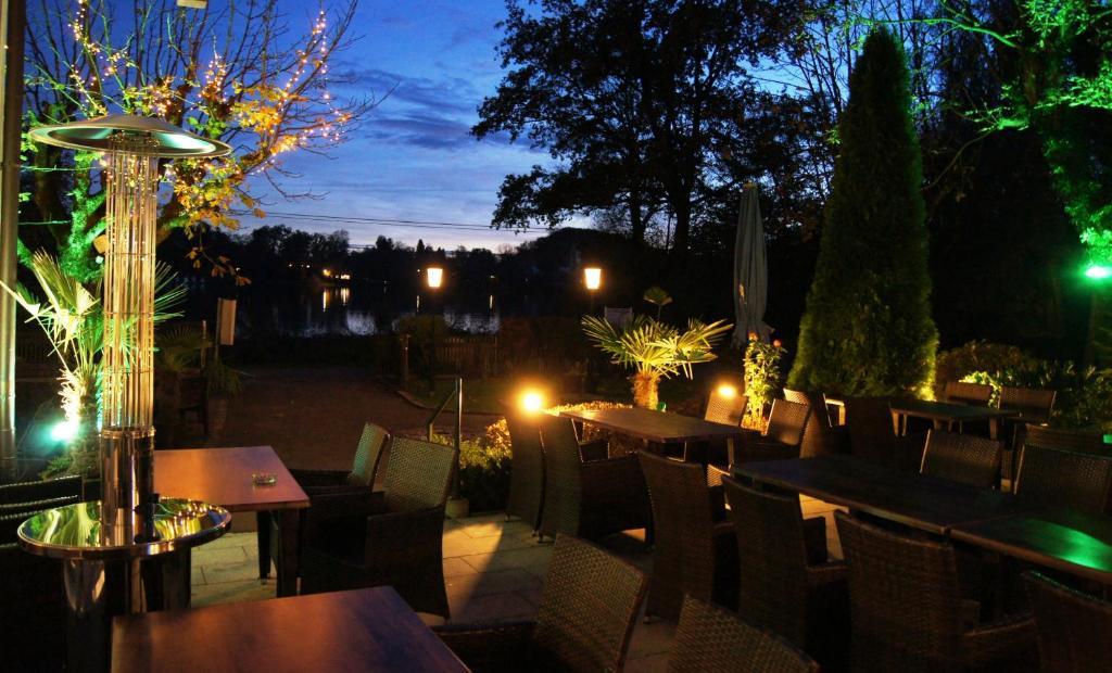 Sopherl Am See - Fruehstueck Auf Der Seeterrasse, Sehr Ruhig Und Wunderschoen Am See, 3 Minuten Nach Oberpfaffenhofen, Viele Radtouren, Restaurants & Cafes In Der Umgebung Weßling 외부 사진